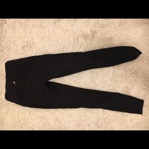 Black high rise lululemon leggings cut out bottom